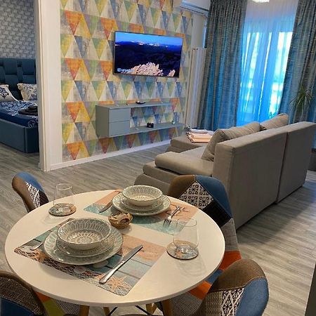 Elysse Sunrise Apartment Mamaia Dış mekan fotoğraf